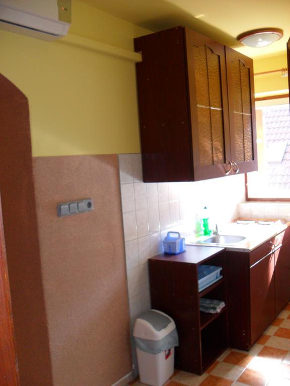 Oazis Apartman Harkan Exterior foto