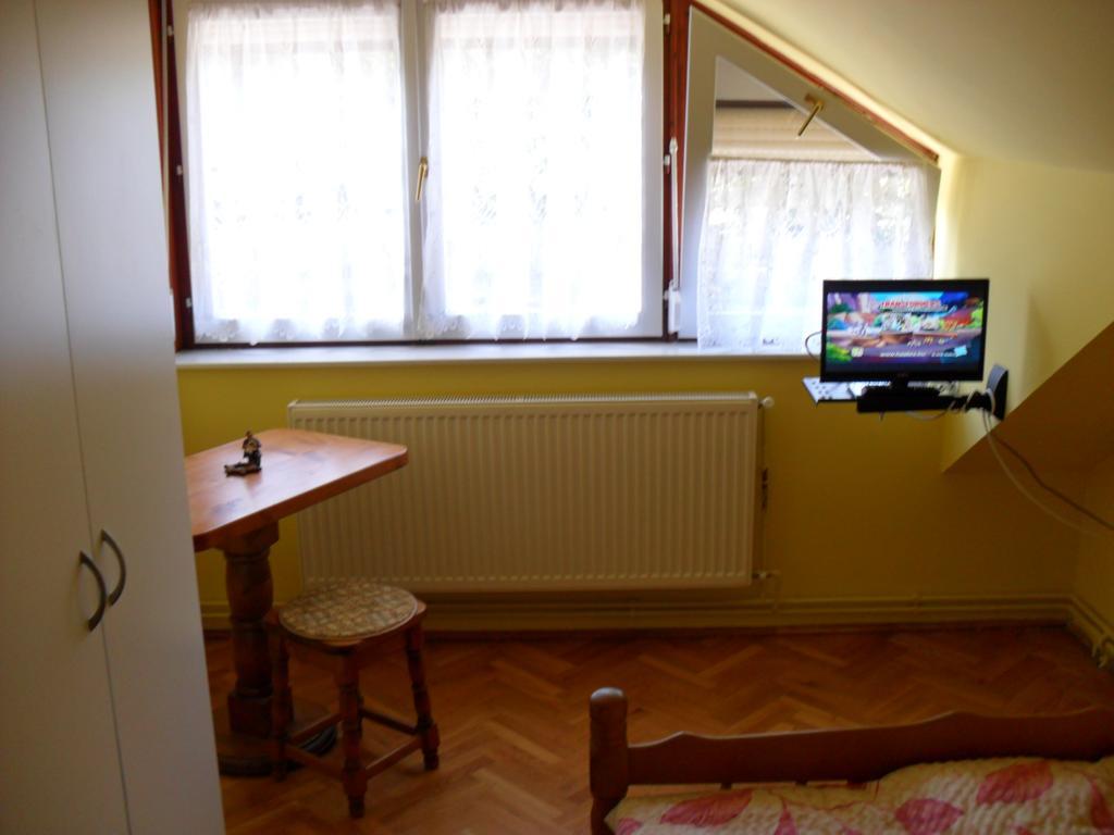 Oazis Apartman Harkan Exterior foto